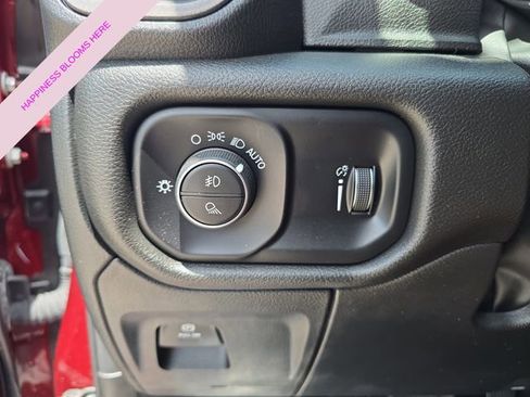 Used 2025 RAM 1500 Classic Warlock AWD/4WD image 20