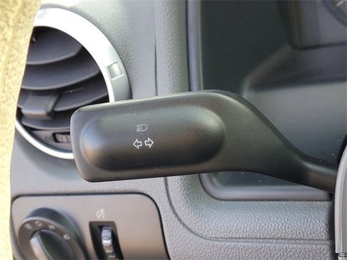 Used 2006 Ford Freestyle SE image 16