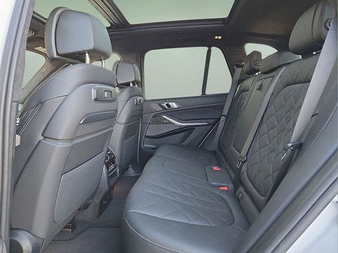 Used 2026 BMW X5 M60i image 15