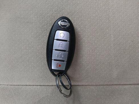 Used 2020 Nissan Murano SV FWD image 32