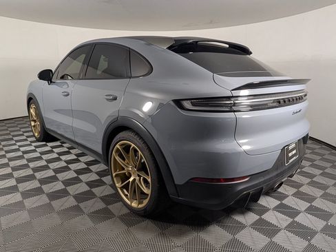 Certified 2024 Porsche Cayenne Turbo GT AWD/4WD image 3