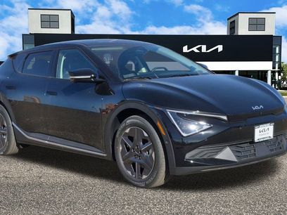 New 2025 Kia EV6 Light