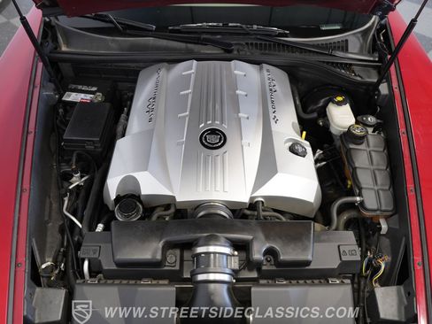 Used 2005 Cadillac XLR image 4