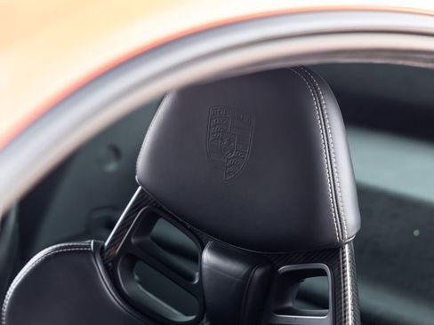 Certified 2018 Porsche 911 GT3 RWD image 31