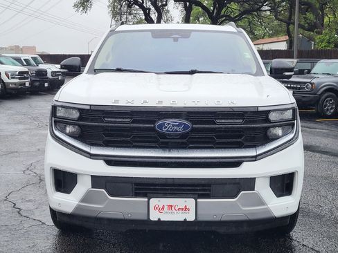 Used 2025 Ford Expedition Max Platinum AWD/4WD image 7
