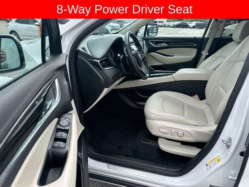 Used 2024 Buick Enclave Essence w/ Technology Package FWD image 18