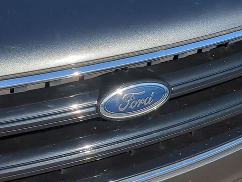 Used 2019 Ford Escape SE AWD/4WD image 15