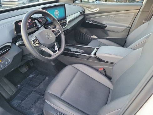 Used 2023 Volkswagen ID.4 S image 13