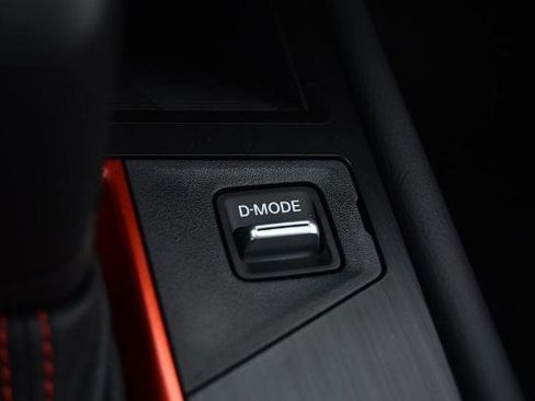 New 2025 Nissan Kicks SR image 21