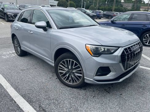 Used 2022 Audi Q3 2.0T Premium AWD/4WD image 1