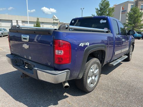 Used 2010 Chevrolet Silverado 1500 LT AWD/4WD image 5