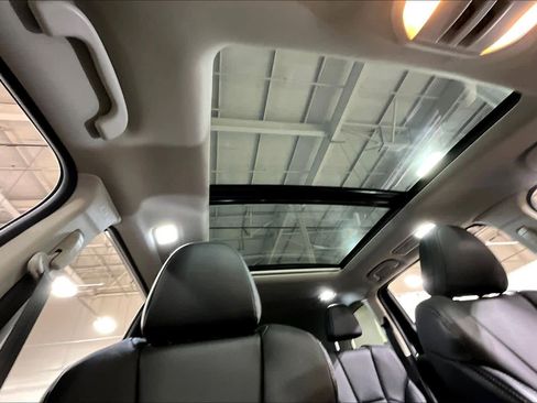 Used 2024 Subaru Ascent Touring image 13