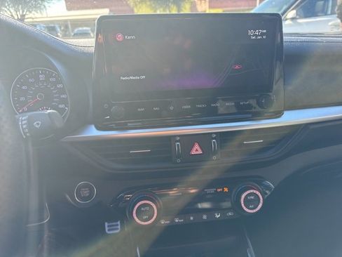 Certified 2022 Kia Forte GT-Line w/ GT-Line Technology Package image 4