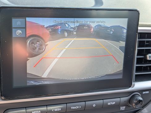 Certified 2026 Hyundai Venue SEL FWD image 27