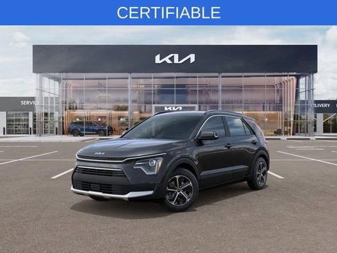 Used 2025 Kia Niro EX image 1