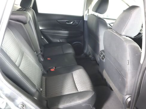 Used 2018 Nissan Rogue S image 24