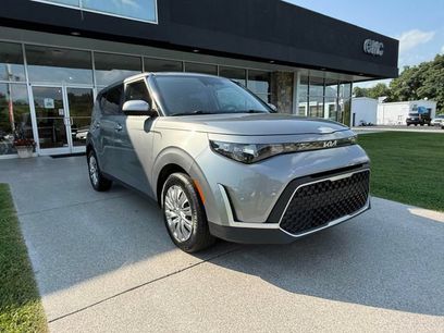 Used 2024 Kia Soul LX