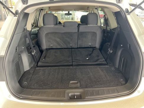 Used 2018 Nissan Pathfinder S FWD image 20