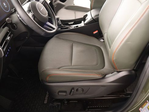 Certified 2025 Hyundai Santa Cruz Limited AWD/4WD image 12