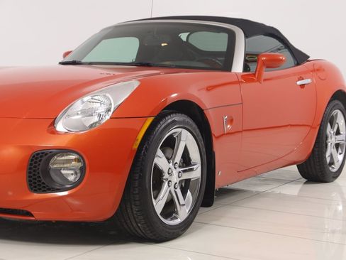 Used 2008 Pontiac Solstice GXP w/ Premium Package image 49