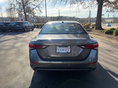 New 2025 Nissan Sentra SV image 6