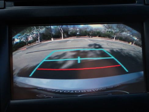 Used 2016 Toyota Camry LE image 27