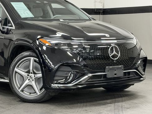 Certified 2023 Mercedes-Benz EQS 580 4MATIC SUV image 3