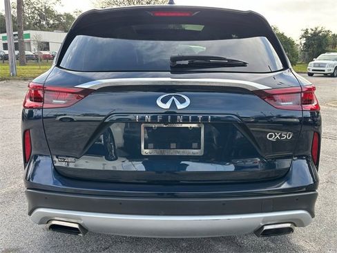 Certified 2023 INFINITI QX50 Luxe image 6