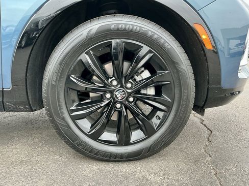 Used 2024 Buick Envista Sport Touring w/ Convenience I Package image 20