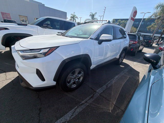 Certified 2024 Toyota RAV4 XLE w/ Convenience Package FWD image 6