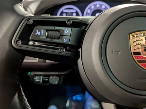 New 2026 Porsche Cayenne image 28