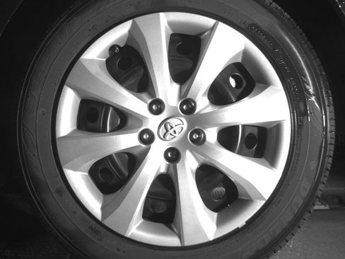 Used 2025 Toyota Corolla LE FWD image 13