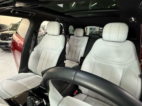 Used 2025 Land Rover Range Rover Sport Autobiography image 11