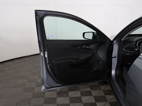 Used 2024 Chevrolet Malibu LT image 16
