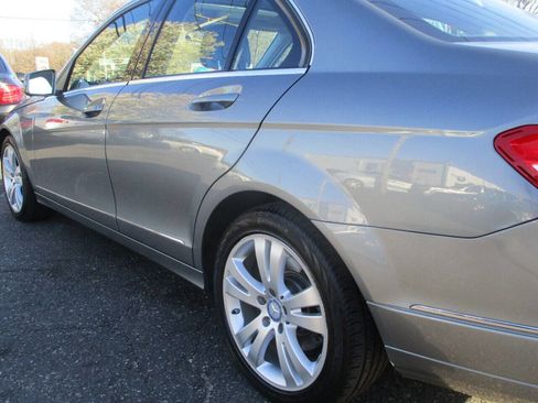 Used 2011 Mercedes-Benz C 300 4MATIC Sedan image 19