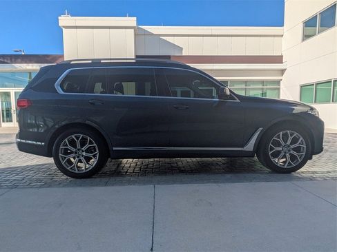 Used 2020 BMW X7 xDrive40i w/ Premium Package image 3