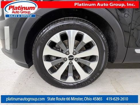 Used 2022 Kia Telluride S AWD/4WD image 56