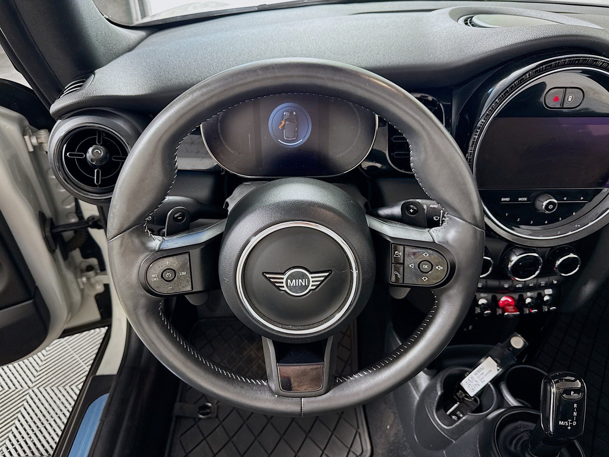 Used 2023 MINI Cooper S FWD image 15