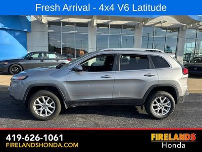 Used 2015 Jeep Cherokee Latitude w/ Comfort/Convenience Group