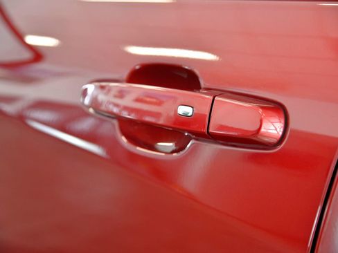 Used 2023 Chevrolet Equinox LT image 13