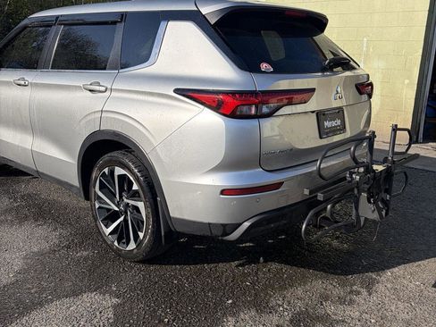 Used 2022 Mitsubishi Outlander ES AWD/4WD image 6