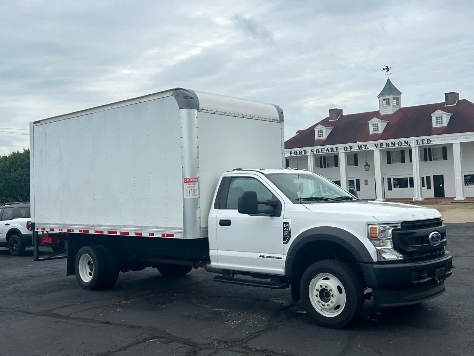 Used 2021 Ford F450 XL w/ Power Equipment Group AWD/4WD image 3