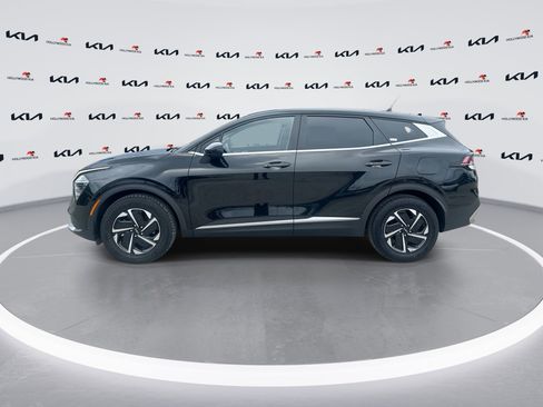 Certified 2025 Kia Sportage LX FWD image 5
