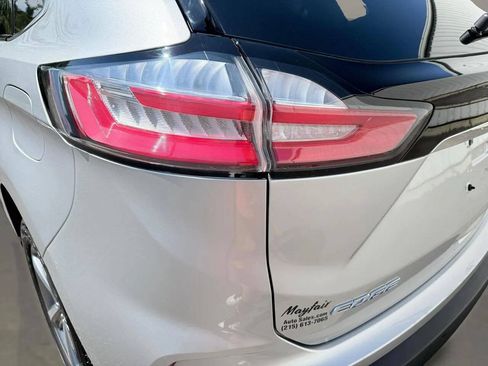 Used 2019 Ford Edge SEL w/ Equipment Group 201A FWD image 14