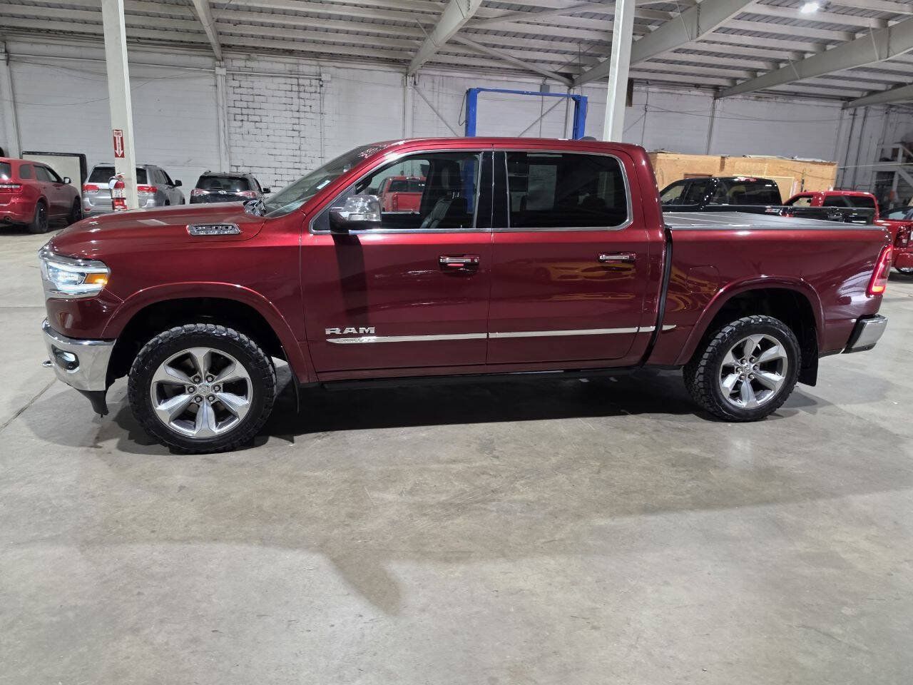 Used 2019 RAM 1500 Limited AWD/4WD image 4