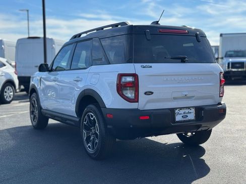 New 2025 Ford Bronco Sport Outer Banks image 7