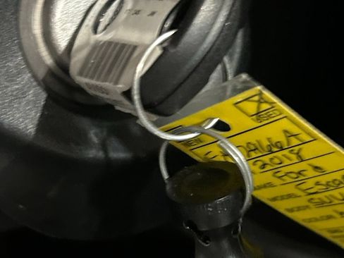 Used 2018 Ford Escape SE AWD/4WD image 60