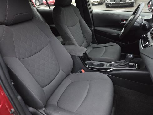 Used 2021 Toyota Corolla LE image 16