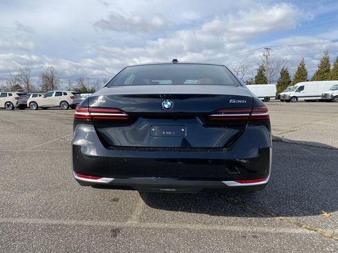 New 2026 BMW 530i xDrive w/ Convenience Package image 3