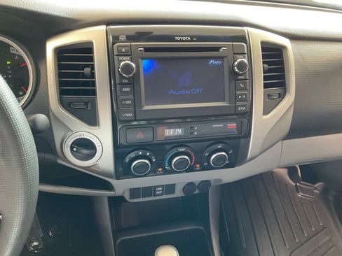Used 2013 Toyota Tacoma 4x4 Double Cab w/ TRD Sport Pkg image 15